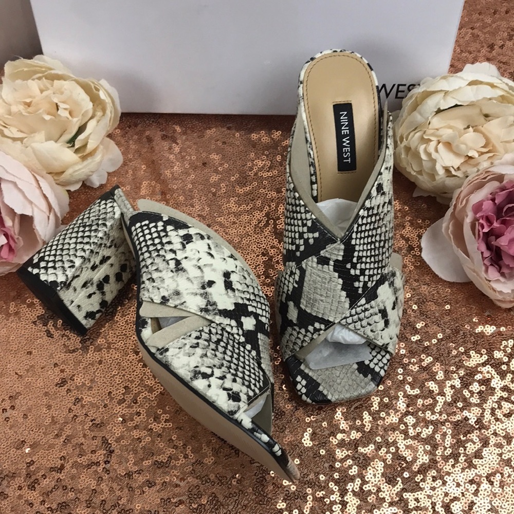 Nine West Gigi Crossband Block heels Shoes Size 6M